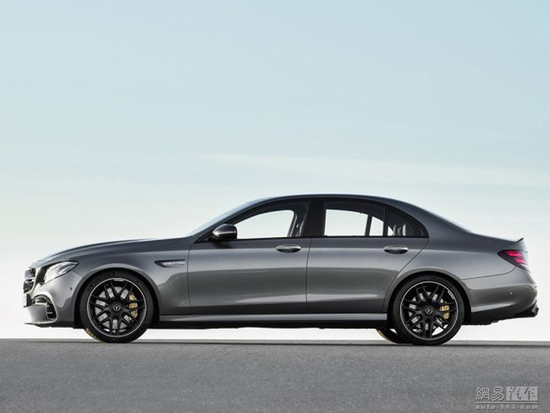 破百僅3.4秒 全新梅賽德斯-AMG E63官圖