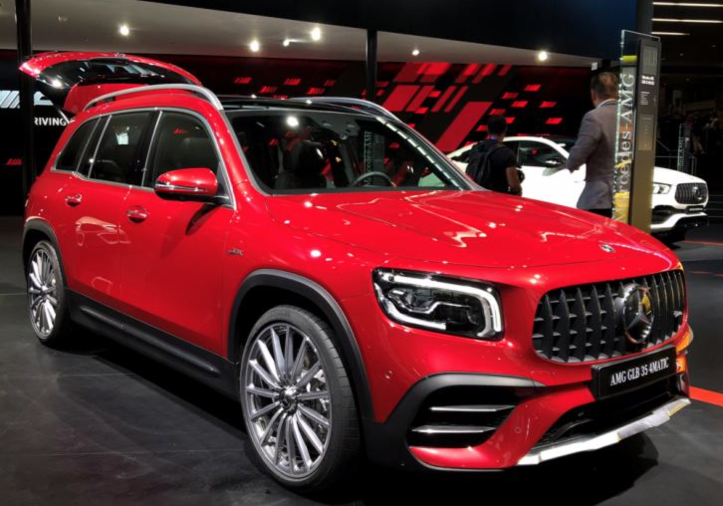 奔馳AMG GLB 35 法蘭克福車站正式發(fā)布