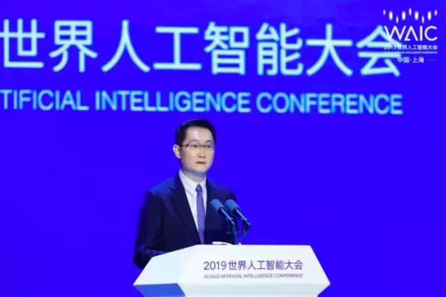 擅長(zhǎng)做社交的騰訊 為何在車機(jī)上卻栽了跟頭 