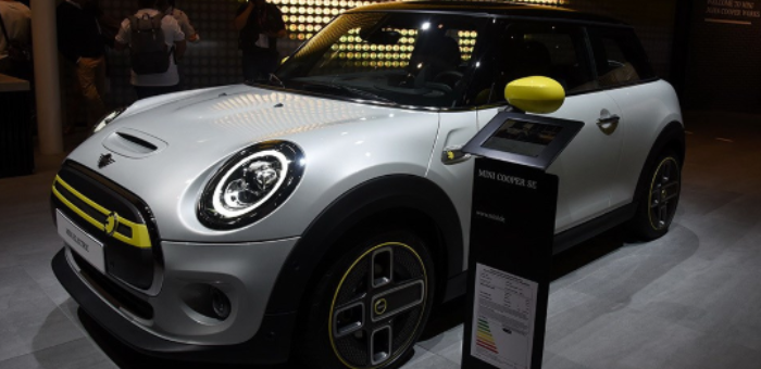 向電動化致敬 MINI COOPER SE正式上市