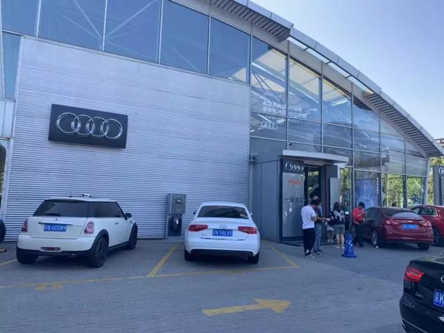 探店：奔馳GLC小幅度優(yōu)惠 奧迪Q5L降10萬