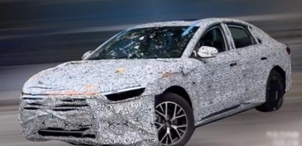 采用全新家族設(shè)計(jì) 疑似比亞迪漢諜照曝光