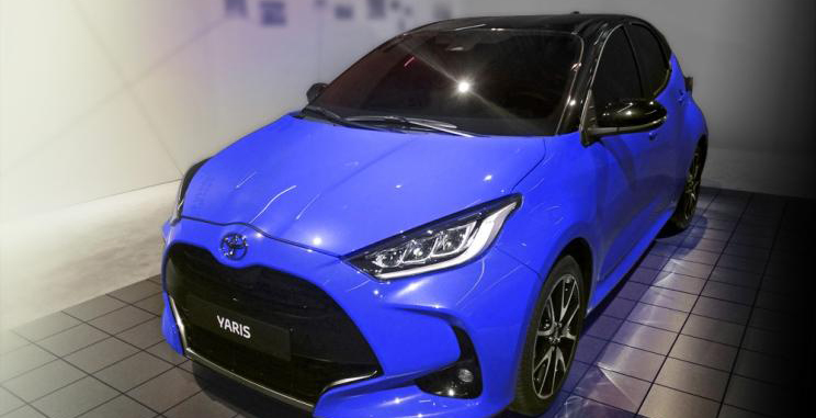 或?qū)⑼瞥龌旌蟿?dòng)力版車型 全新豐田YARiS無偽諜照