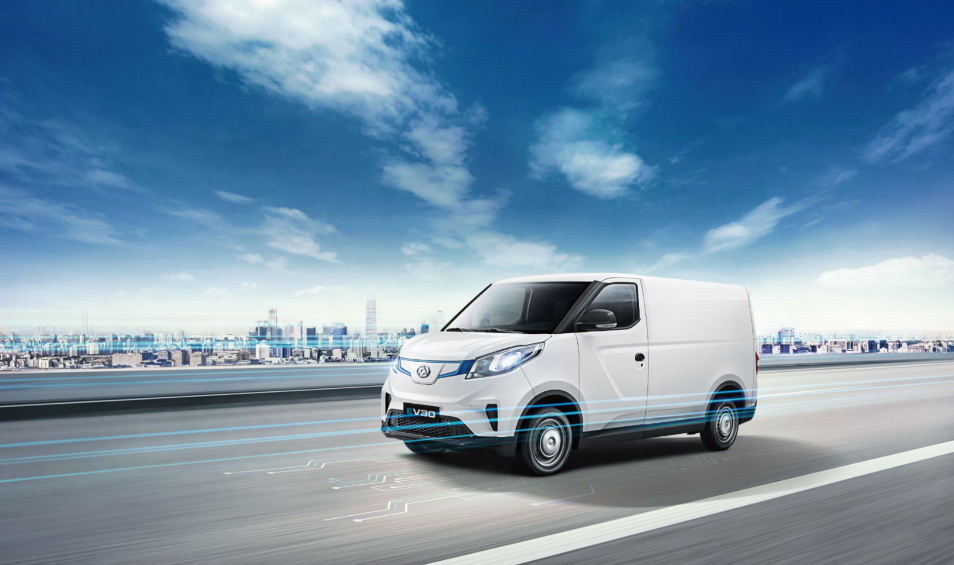 賽道驗證實力 上汽MAXUS EV30長軸版上市 