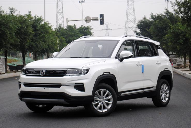 長(zhǎng)安CS35 PLUS新增車(chē)型上市 售價(jià)8.59萬(wàn)元