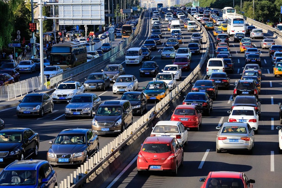 中汽協(xié)預測2019年國內汽車銷量或降10%