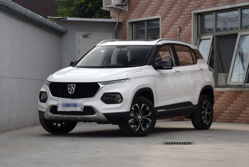 寶駿510新增車型正式上市 售價(jià)6.38萬元