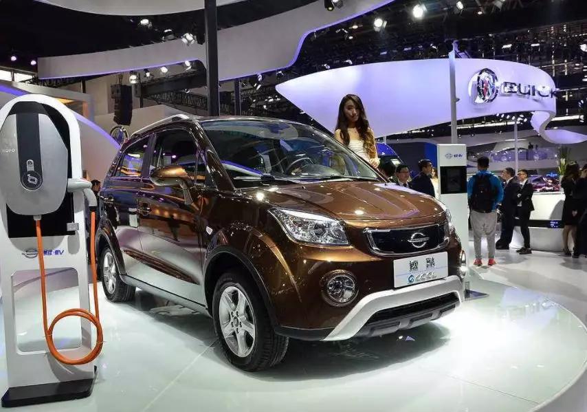 向內(nèi)部高層“開(kāi)戰(zhàn)”，五龍電動(dòng)車與長(zhǎng)江汽車欲自救