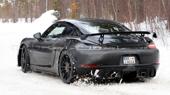 保時捷718 Cayman GT4 RS諜照曝光 配4.0升自然吸氣六缸發(fā)動機(jī)