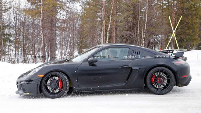 保時捷718 Cayman GT4 RS諜照曝光 配4.0升自然吸氣六缸發(fā)動機(jī)