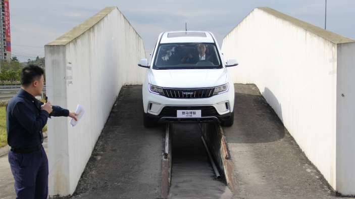 點擊進入看圖評論