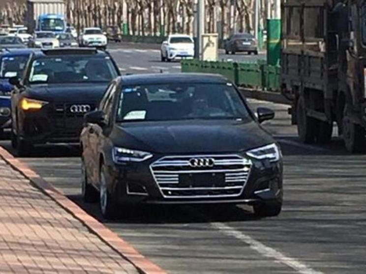 兩廂版更精致 偶遇全新?lián)Q代奧迪A3