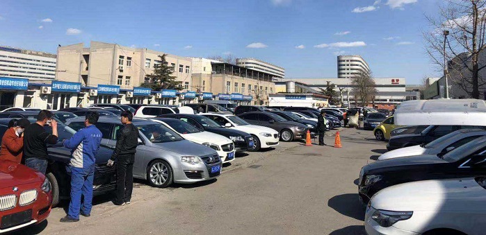 北京二手車市調(diào)查：外遷補(bǔ)貼難落實(shí) 國(guó)三貼標(biāo)混亂