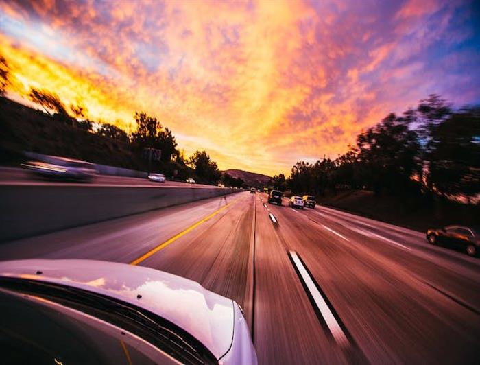 4月10大車企銷量同比轉(zhuǎn)正 報復(fù)性消費來臨？