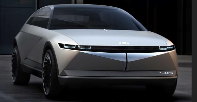 復(fù)古造型酷似方盒 現(xiàn)代全新電動(dòng)車明年亮相