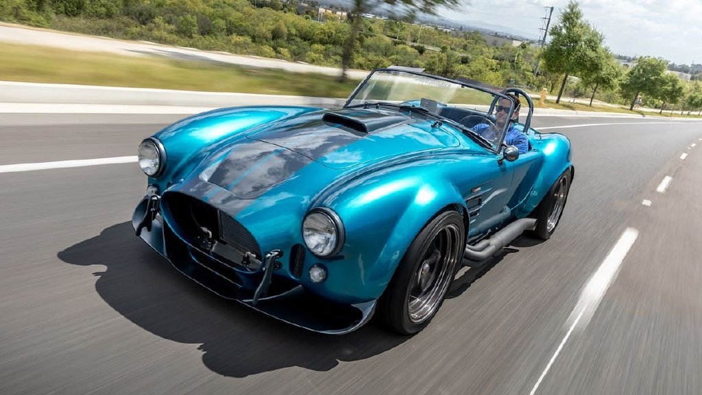 年產(chǎn)20輛 謝爾比推出Shelby Cobra MKIII-R