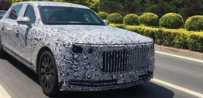 或搭載4.0T V8發(fā)動機(jī) 全新紅旗L5諜照車曝光
