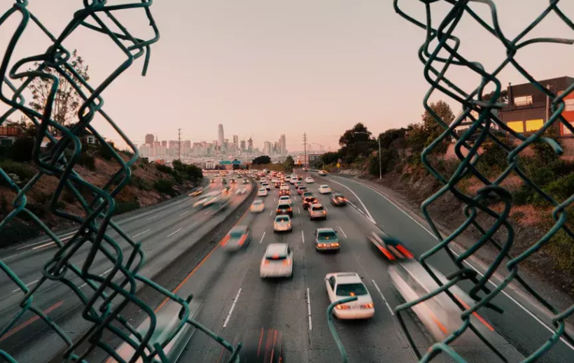 上半年汽車出口跌兩成 下半年能逆風翻盤嗎？