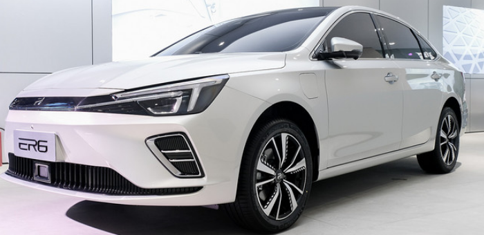 續(xù)航620km 上汽榮威R ER6成都車展開啟預(yù)售