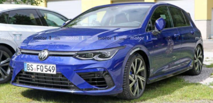 最大功率330馬力 新一代高爾夫R實(shí)車圖曝光