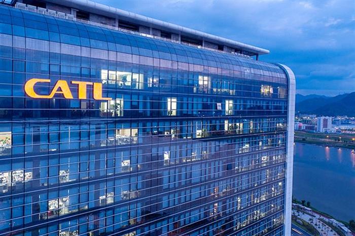 不含鎳或鈷 寧德時代正研發(fā)新型驅(qū)動電池