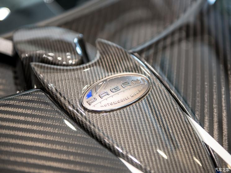 帕加尼11月12日發(fā)布 Huayra R更多信息