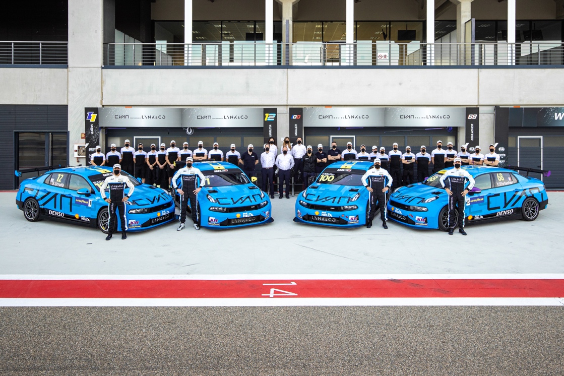 領(lǐng)克車隊(duì)榮耀加冕2020 WTCR車手車隊(duì)雙冠軍