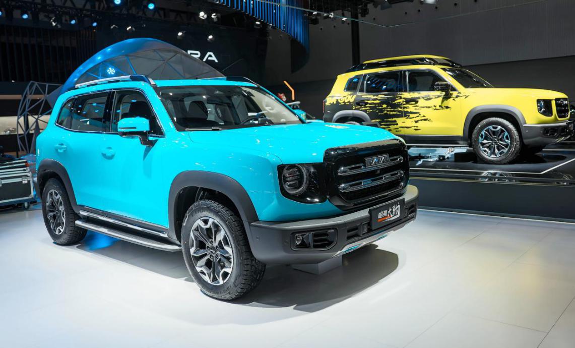 李佳隆助陣，哈弗大狗車友會“哈狗邦”燃炸車展