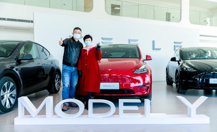 首批中國制造特斯拉Model Y開始交付