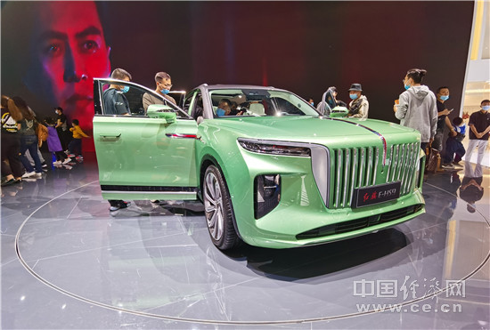 豪華車(chē)，雷克薩斯,凱迪拉克，紅旗