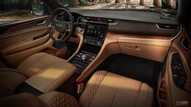 新車，大切諾基,新車