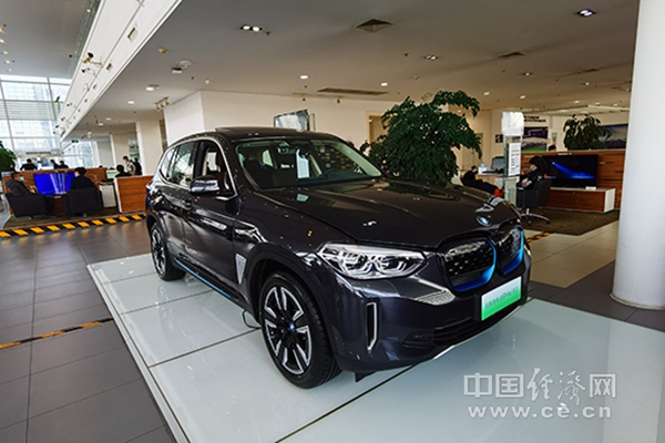 豪華車(chē)，銷(xiāo)量，寶馬,奔馳，奧迪，銷(xiāo)量