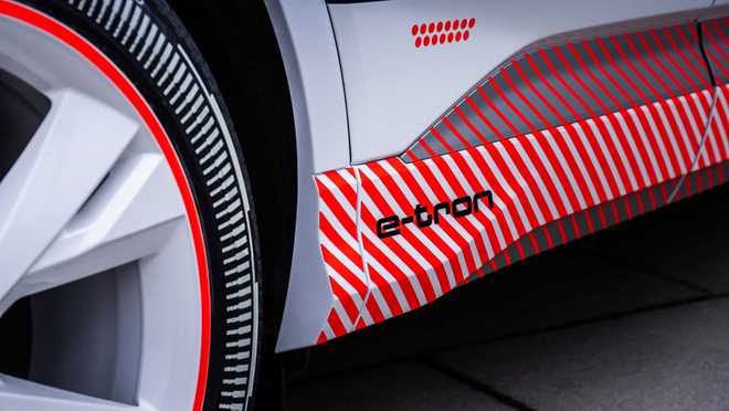 電動(dòng)汽車(chē)，新車(chē)，奧迪Q4 e-tron