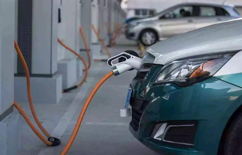 蔚來，特斯拉，兩會，換電，新能源汽車銷量,充電技術(shù)，換電技術(shù)