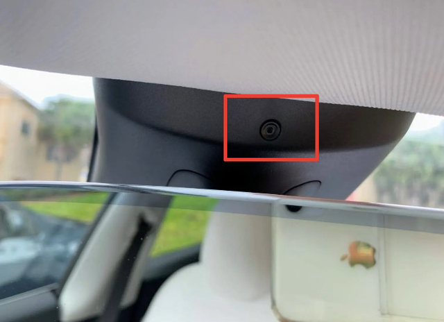 特斯拉回應：目前國內車型均未開啟車內攝像頭