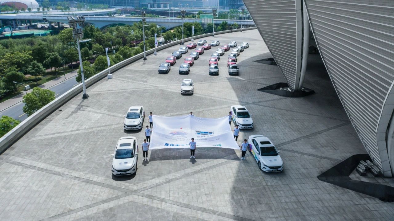 “寬體低趴風(fēng)”附體，吉利第4代帝豪亞運(yùn)首秀