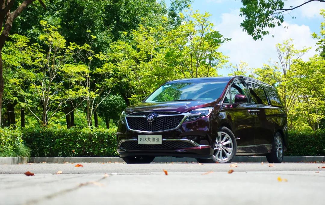 “升艙”體驗(yàn)觸手可及，試駕2022款別克GL8艾維亞