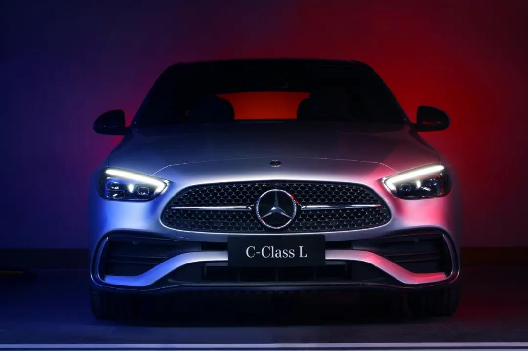 續(xù)航超800公里 領(lǐng)克01 PHEV Plus售19.77萬(wàn)