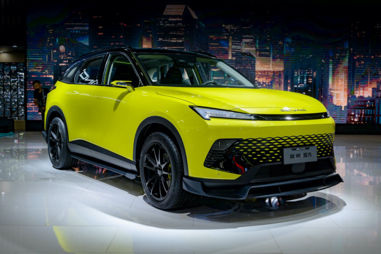 首搭華為智能座艙，北京汽車魔方亮相廣州車展