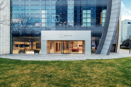 極氪中心全球旗艦店開業(yè) 001進行OTA升級