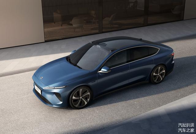 蔚來汽車港交所上市 首日市值達2670億港元