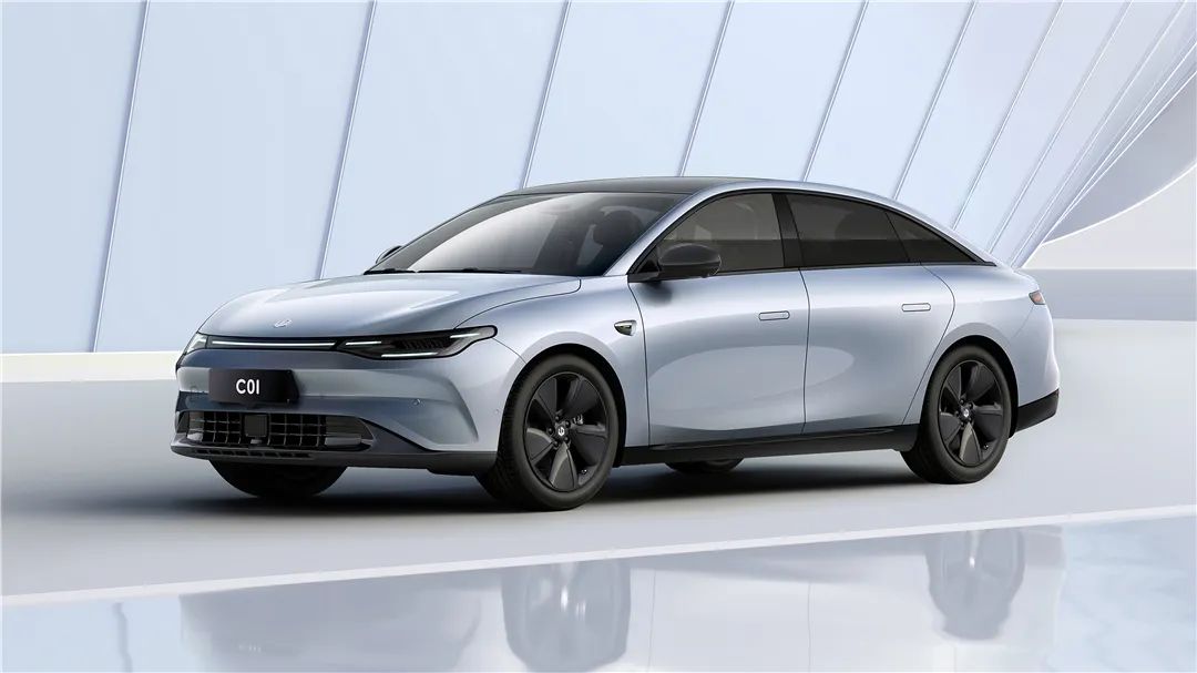 18萬(wàn)起買中大型車？零跑C01續(xù)航700+