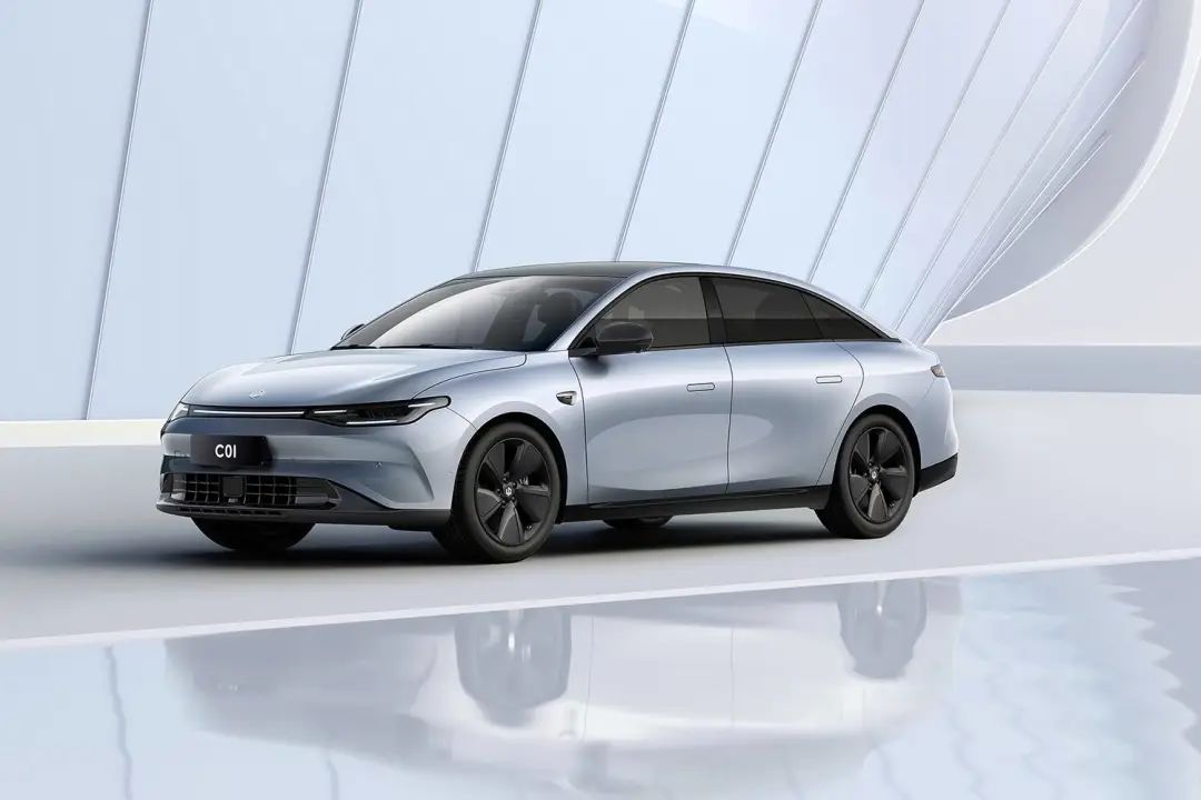 搶跑CTC技術(shù)高地，零跑C01憑實(shí)力引領(lǐng)品牌沖高