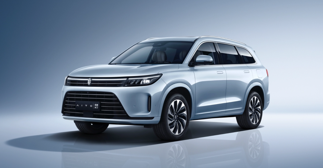 四小時(shí)訂單破兩萬，問界M7上市31.98萬元起