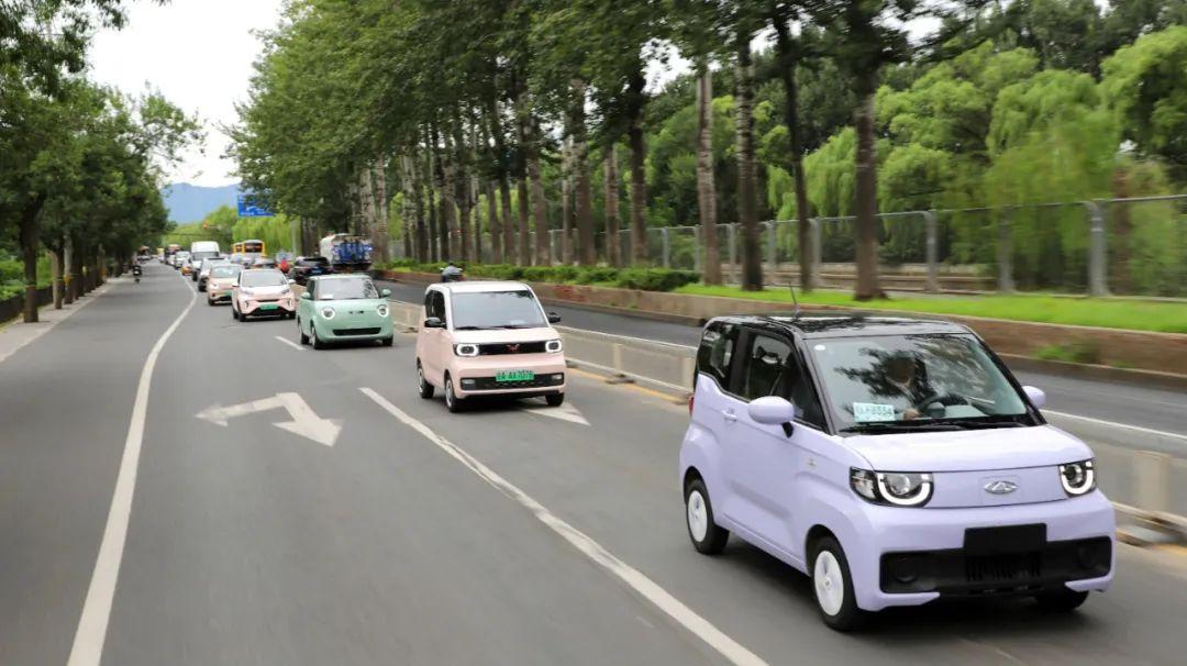 賣爆的宏光MINIEV和高配零跑T03，為何成不了“小車王”