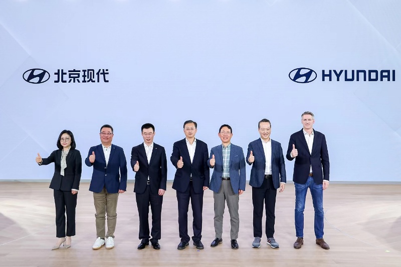 全面“向新”，北京現(xiàn)代上海車展上演轉(zhuǎn)型之姿