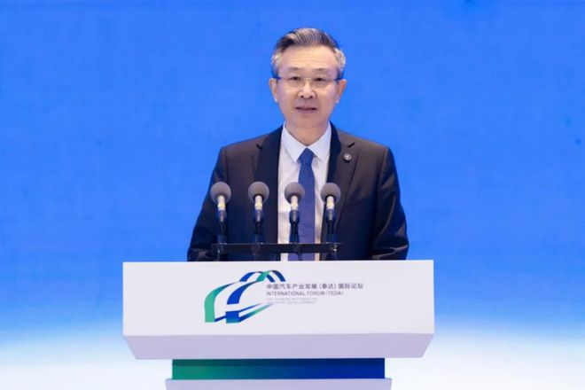 機(jī)遇與挑戰(zhàn)并存，商務(wù)部加大對(duì)車企出海的支持力度