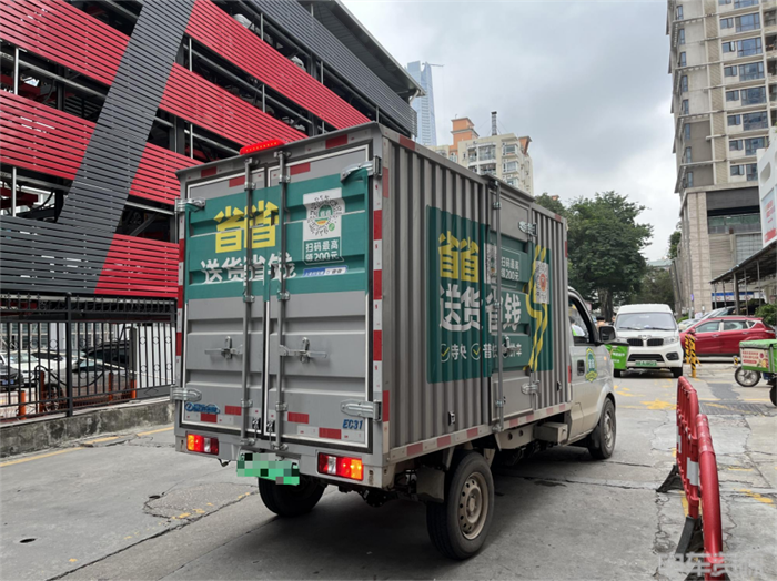 “貨車禁入，小車通行”，充電站的“雙標(biāo)”行為