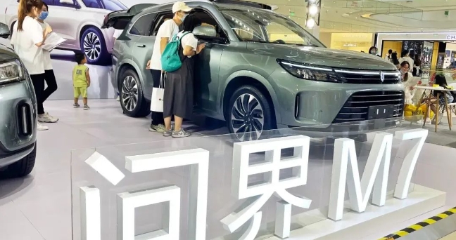 熬過了2023，問界和小鵬更懂“起死回生”