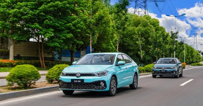 中保研評(píng)測(cè)全優(yōu)車(chē)型，“8萬(wàn)內(nèi)最值”朗逸新銳開(kāi)啟降維打擊